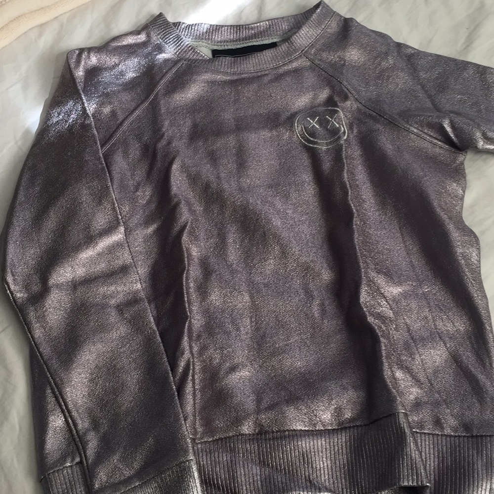 Silver crew shirt